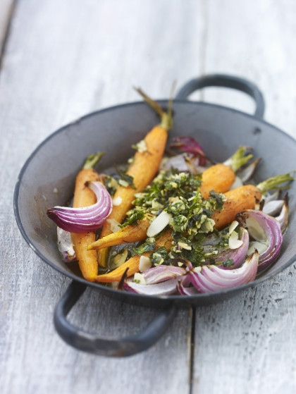 Roast carrot and red onions with herbs