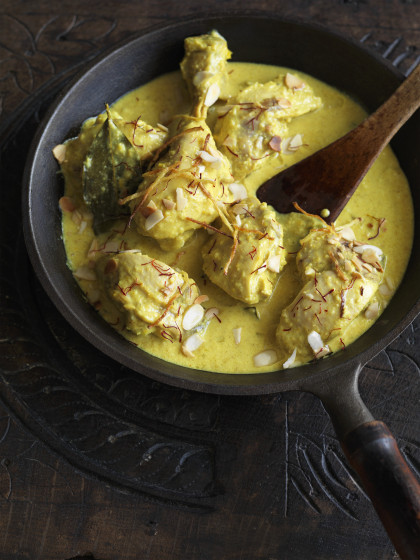 Gluten-free dairy-free Chicken korma with flaked almonds (India)