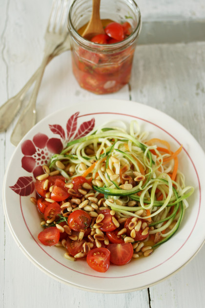 Dairy-free Courgetti with Marinated Tomatoes and Pine Nuts