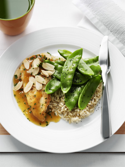 Gluten-free Chicken Breast with Rice and Mange Tout