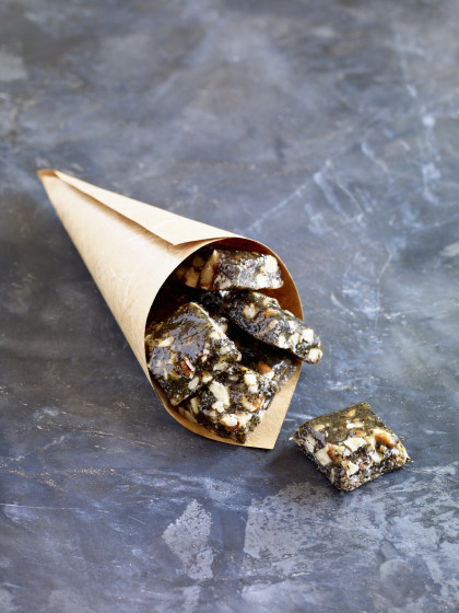 Honey and poppy seed caramels