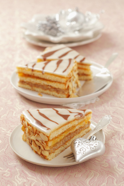 Gluten-free, dairy-free Christmas marzipan torte