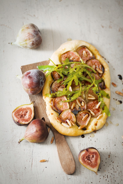 Fig focaccia and fresh figs