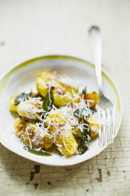Gluten-free Gnocchi with sage and cheese
