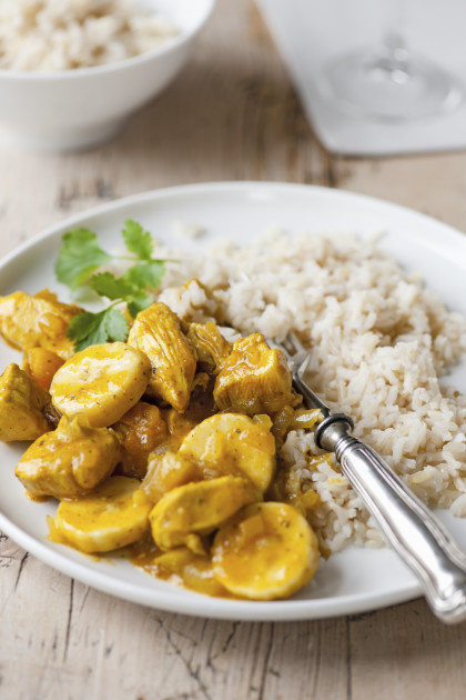 Chicken Korma (Indian chicken curry) with bananas and rice (gluten-free)