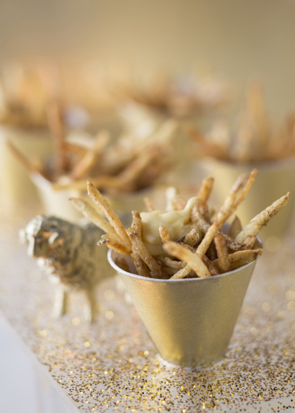 Skinny fries with rock salt and truffle mayonnaise