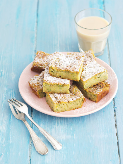 Courgette cake with cinnamon icing sugar (gluten-free, dairy-free)