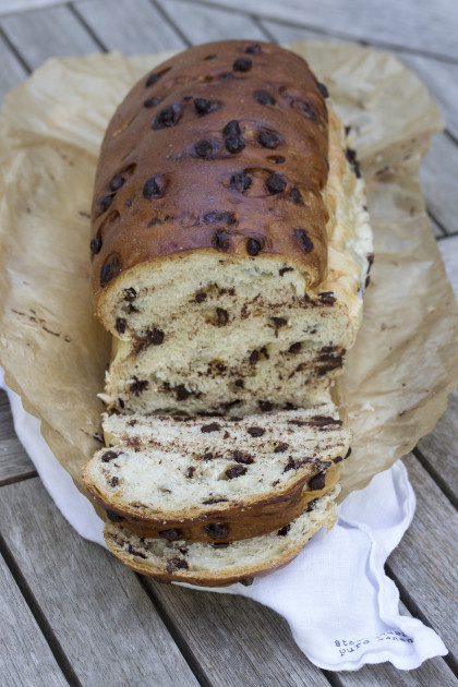 Chocolate brioche loaf (gluten-free)