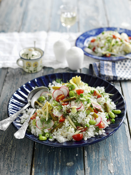 Rice salad with radishes and gherkins