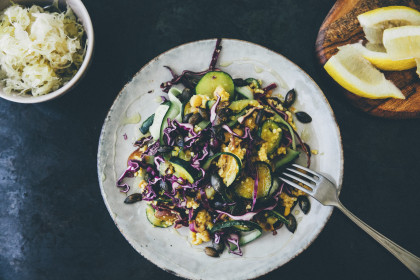 Red cabbage salad with courgette (gluten-free, dairy-free)