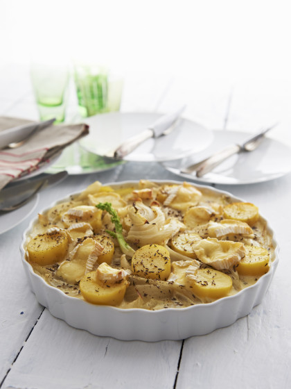 Fennel and potato gratin with Camembert (gluten-free)