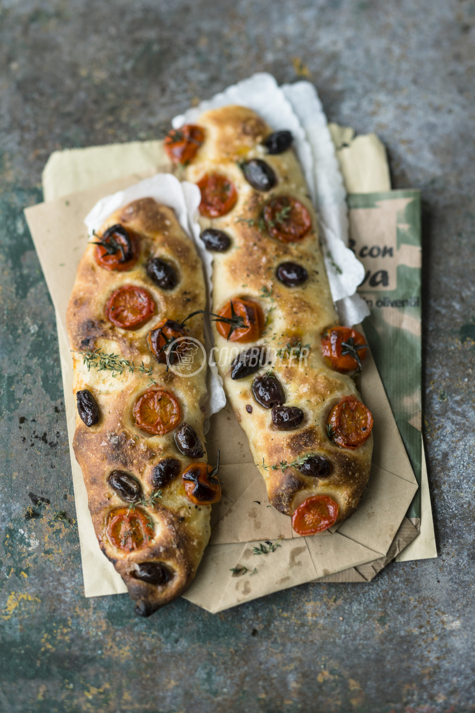 Mediterranean tomato and olive bread (gluten-free) | preview