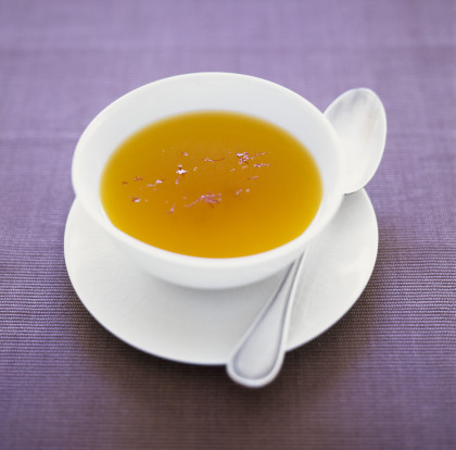 Chicken stock with saffron (Hungary)