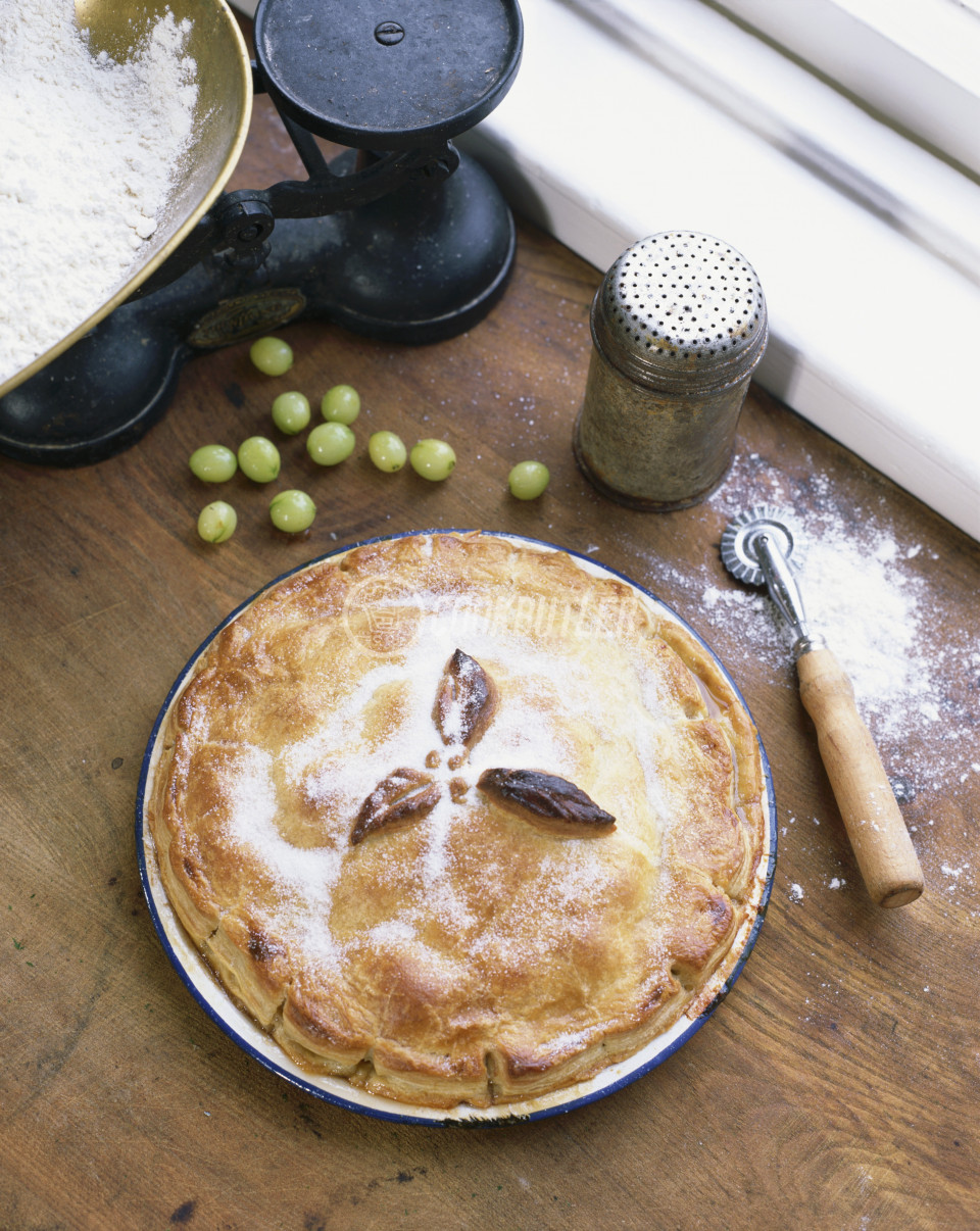 Irish gooseberry pie (gluten-free) | preview