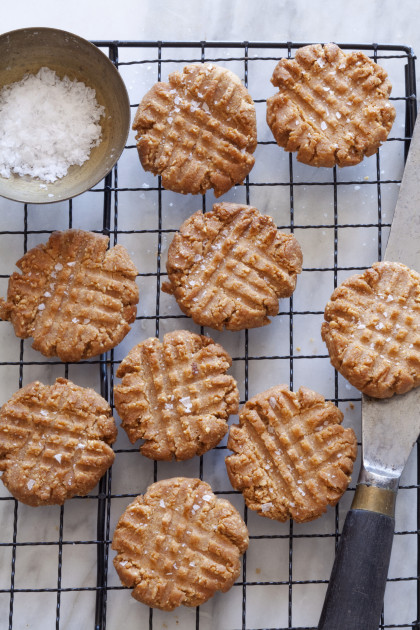 Salted peanut butter cookies (keto)