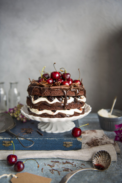 Black forest gateau with dark chocolate and cherries
