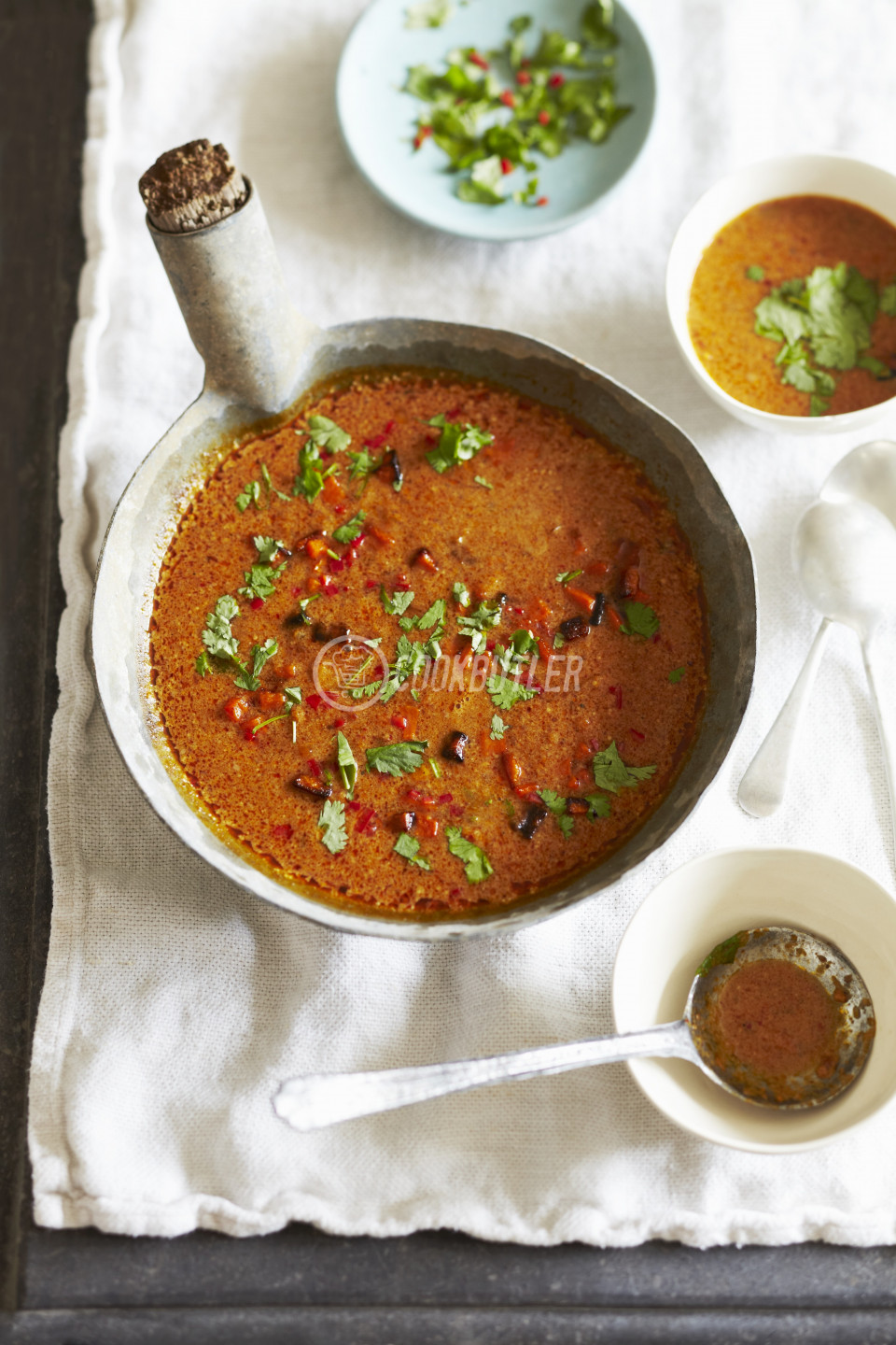 Rich curry with pomegranate and coriander | preview