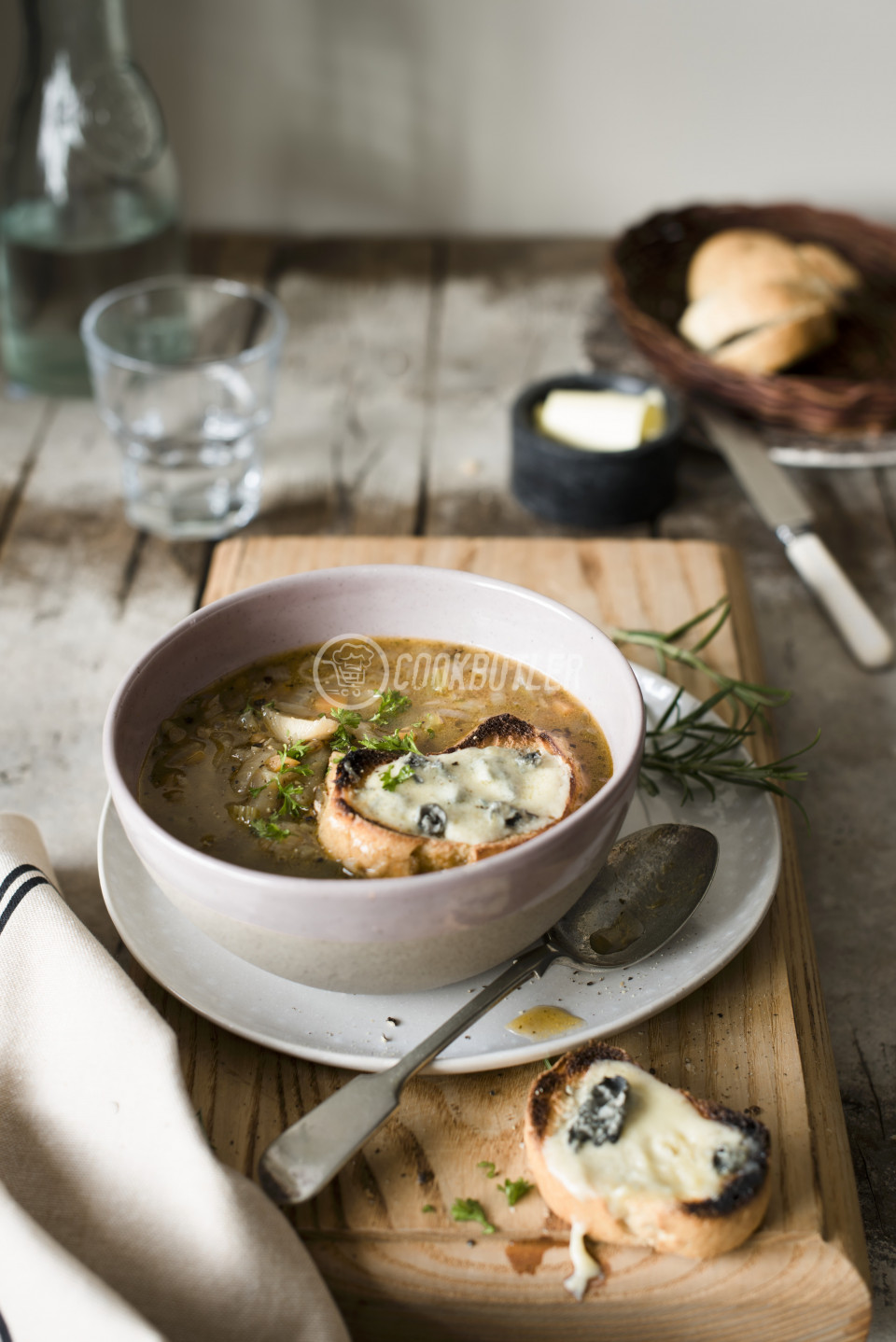 Onion soup with cheese toast | preview