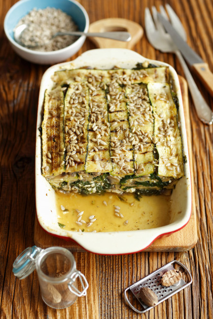 Fit lasagne (grilled courgette as pasta) with mushrooms, spinach and feta