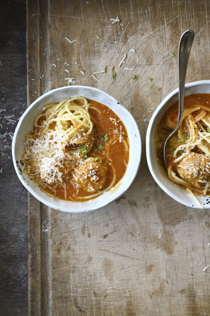 Spaghettis and meatball soup