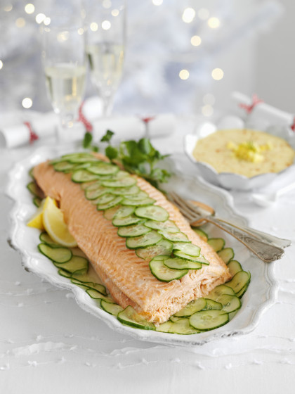 Poached salmon with cucumber slices and mango mayonnaise for Christmas