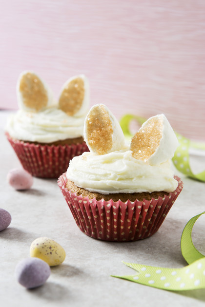 Easter bunny cupcakes with marshmallow ears